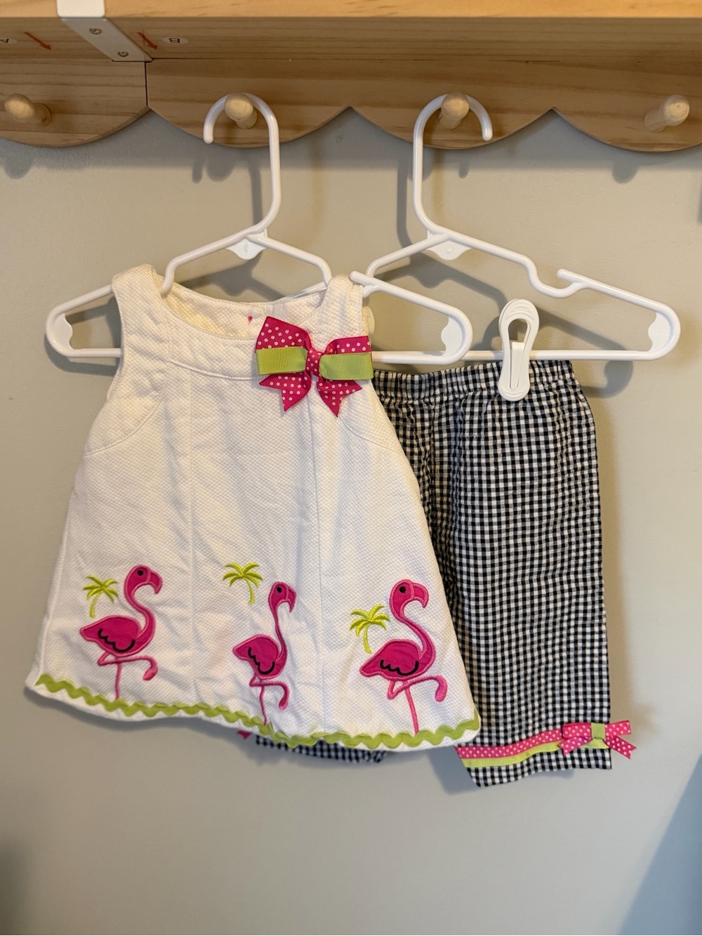 Bonnie Baby Girls 12M 2pc Flamingo Embroidered Bow Top & Gingham Pants Set